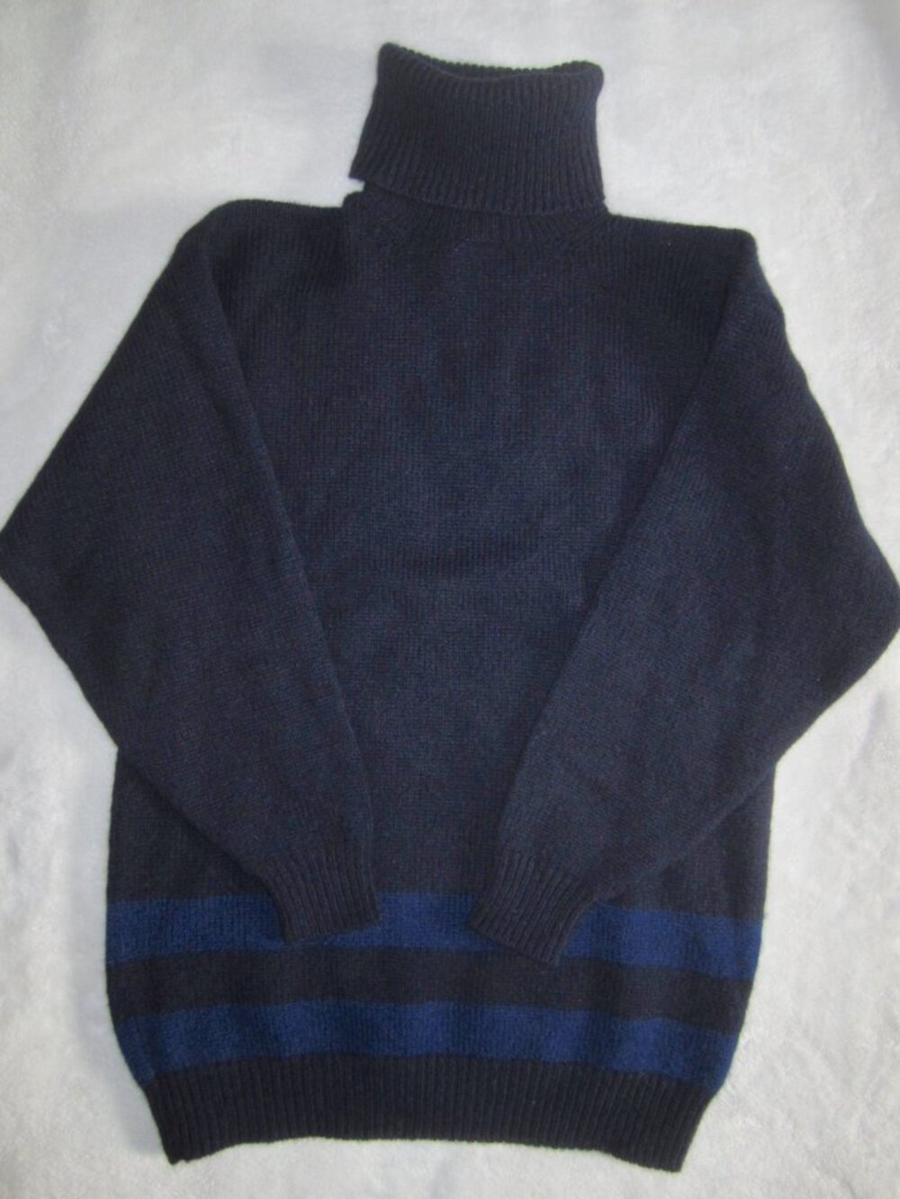 Vintage 80s PERRY ELLIS Scottish Shetland Wool Turtleneck Sweater Women's Small